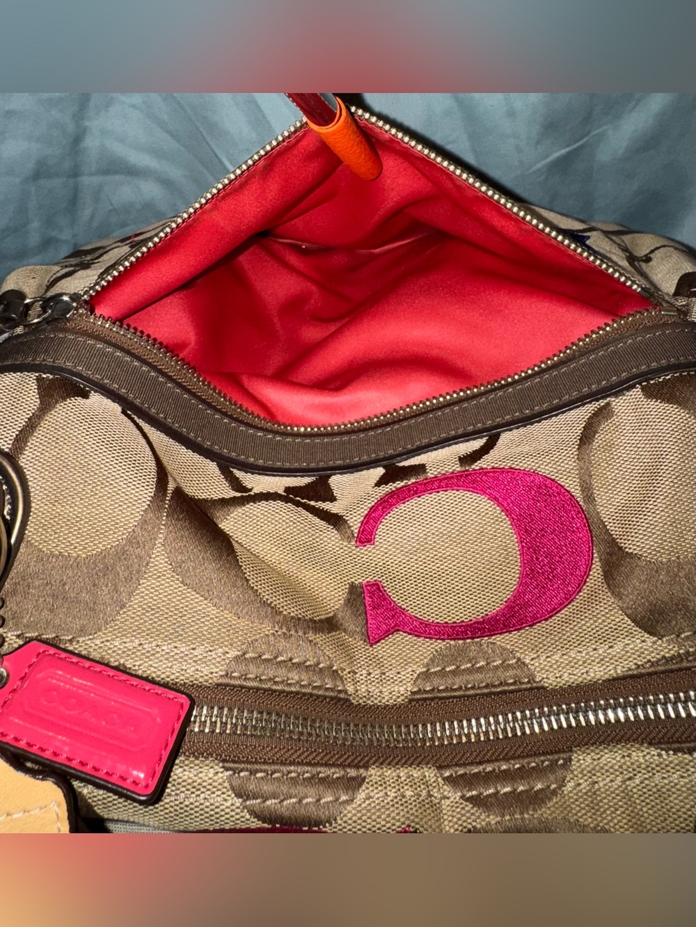 Coach Poppy Signature C Glam Tote - Picture 11 of 15
